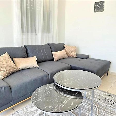 H&O Alina Sunset Apartment Paphos Buitenkant foto