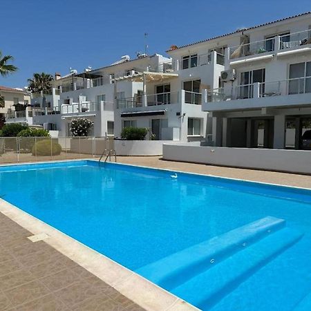 H&O Alina Sunset Apartment Paphos Buitenkant foto