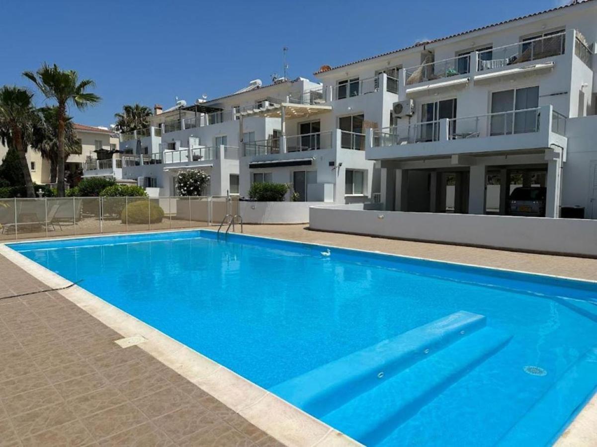 H&O Alina Sunset Apartment Paphos Buitenkant foto