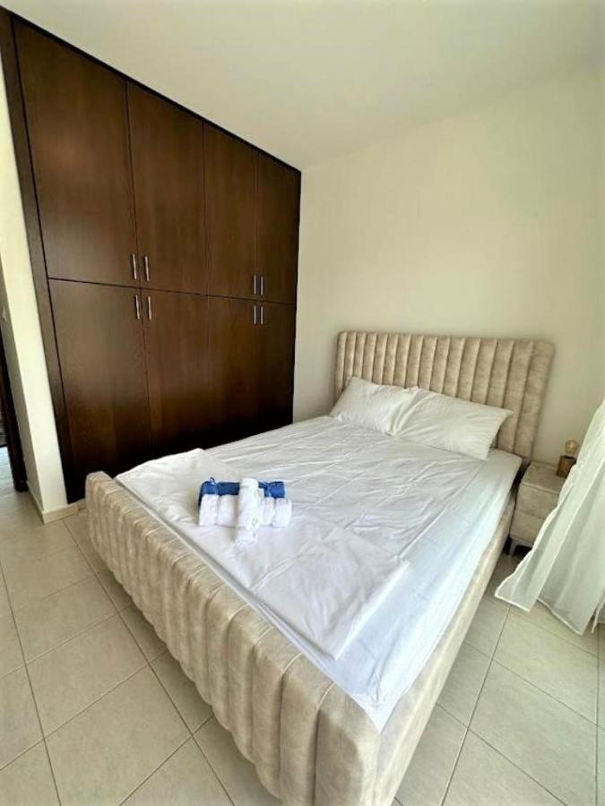 H&O Alina Sunset Apartment Paphos Buitenkant foto